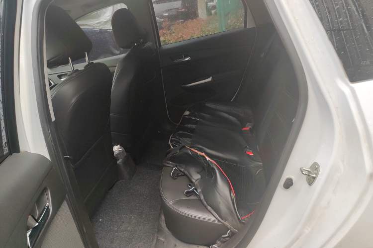 Used Chevrolet Lova RV 2016 1.5L Automatic Smart Drive Edition Left Rear Seat