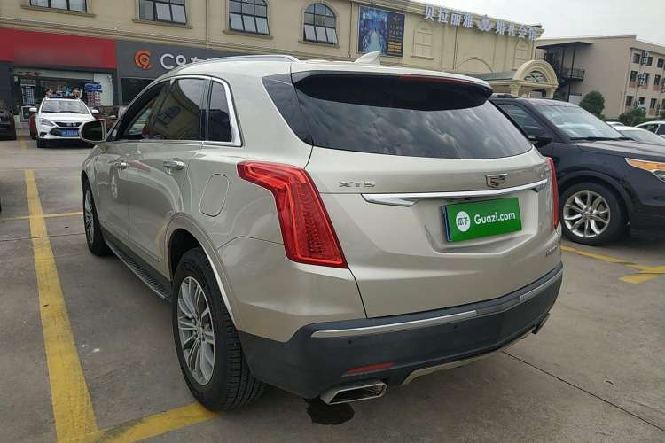 Used Cadillac XT5 2016 25T Luxury Model
