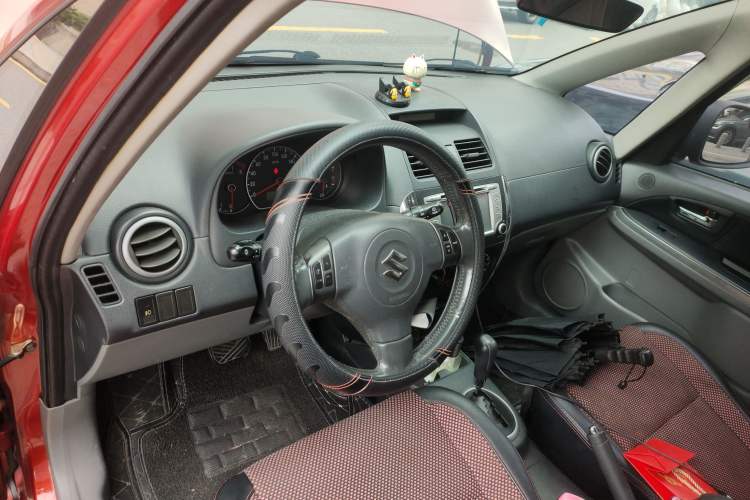 Used Suzuki SX4 2010 Hatchback 1.6L Automatic Champion Limited Edition Steering Wheel
