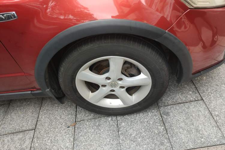 Used Suzuki SX4 2010 Hatchback 1.6L Automatic Champion Limited Edition Right Front Wheel Hub