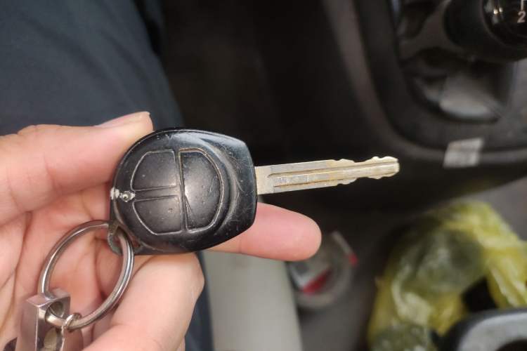 Used Jinbei Express 2017 2.0L Standard Version V19