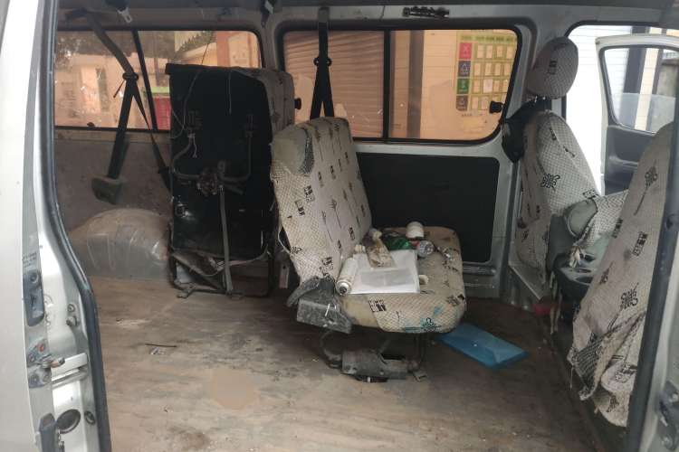 Used Jinbei Express 2017 2.0L Standard Version V19