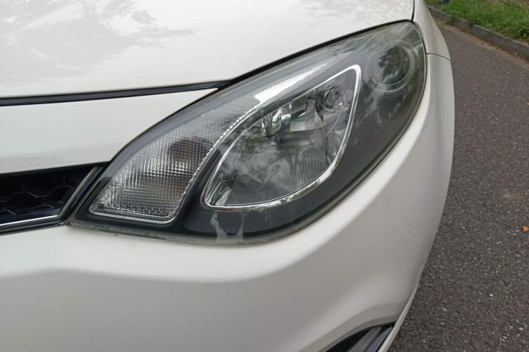 Used MG 6 2013 Hatchback 1.8L Automatic Drive Value Edition