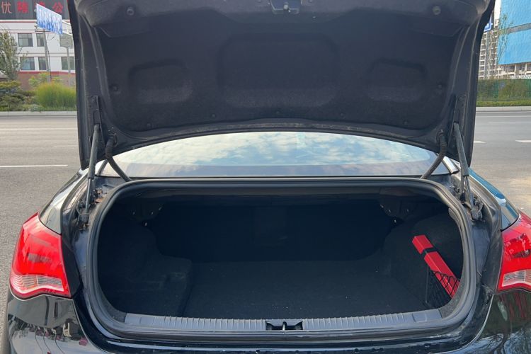 Used Roewe e550 2016 Deluxe Edition
