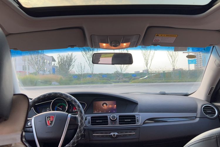 Used Roewe e550 2016 Deluxe Edition
