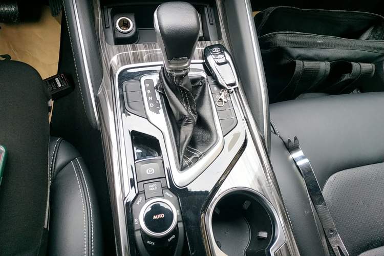 Used SAIC MAXUS D90 2017 2.0T Automatic All-Wheel Drive Sirius
