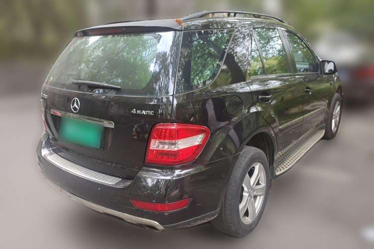 Used Mercedes-Benz M-Class 2008 ML 350 4MATIC Dynamic Model Rear Right 45 Deg