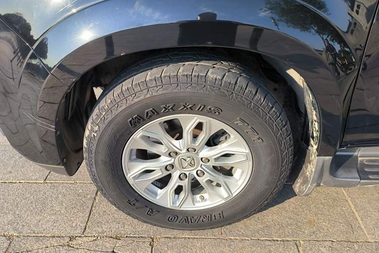 Used JMC Yusheng S350 2016 2.0T Automatic All-Wheel Drive Gasoline Luxury Edition 5 Seats