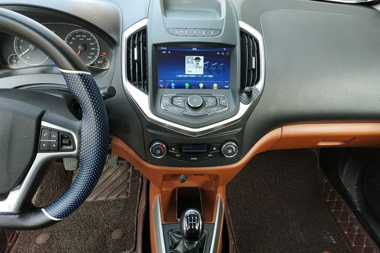 Used Geely Auto Diamond 2016 1.5L Manual Elite Edition