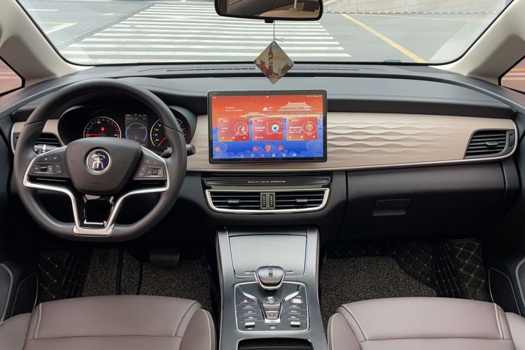 Used BYD Song MAX New Energy 2022 DM-i 105KM Flagship Model
