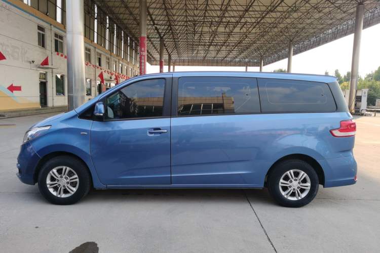 Used SAIC MAXUS G10 2016 2.0T Automatic Elite Edition
