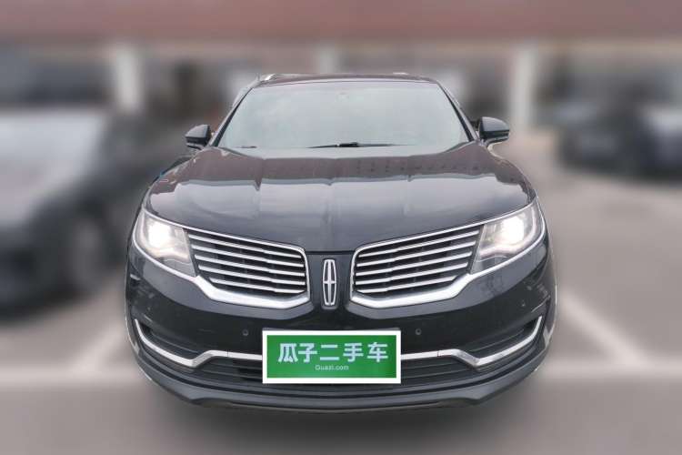 Used Lincoln MKX 2017 2.0T Two-Wheel Drive Deluxe Edition