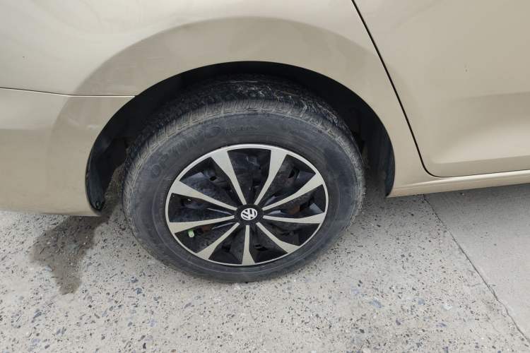 Used Volkswagen Santana 2013 1.4L Manual Fashion Edition