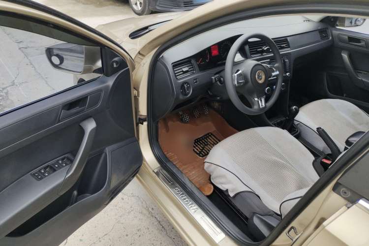 Used Volkswagen Santana 2013 1.4L Manual Fashion Edition