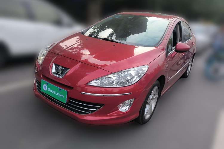 Used Peugeot 408 2011 2.0L Manual Luxury Edition