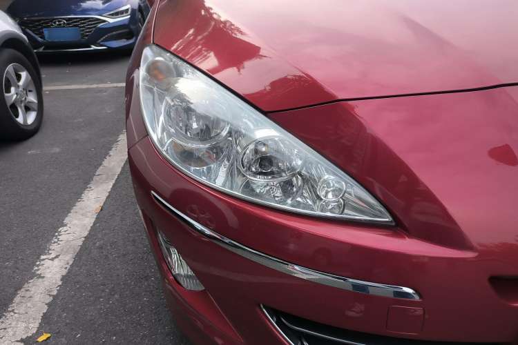 Used Peugeot 408 2011 2.0L Manual Luxury Edition
