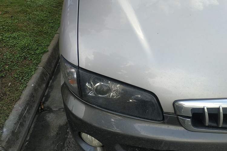 Used JAC Refine 2015 2.0L Shuttle Gasoline Long-Wheelbase Standard Version HFC4GA3-3D
