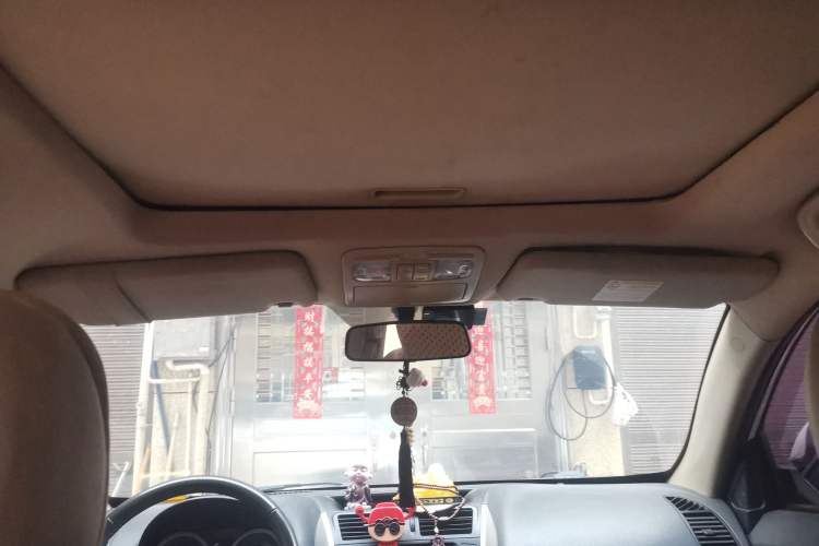 Used Geely Auto GX7 2012 2.4L Automatic Executive Version
