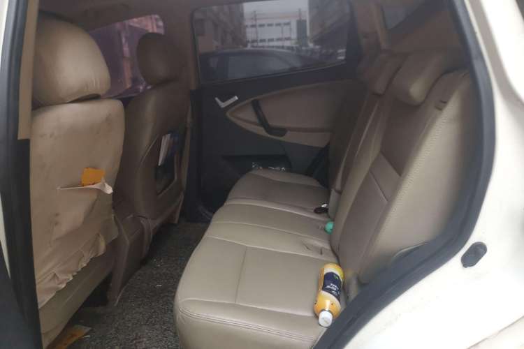 Used Geely Auto GX7 2012 2.4L Automatic Executive Version
