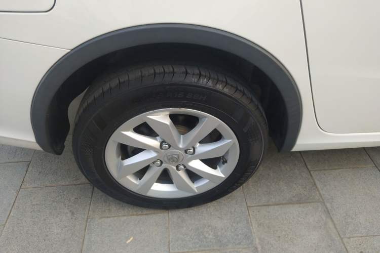 Used Baojun 310W 2017 1.5L Manual Fashion Edition China VI
