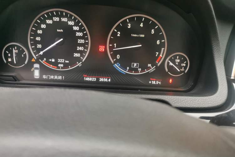 Used BMW 5 Series GT 2014 528i Leading Model