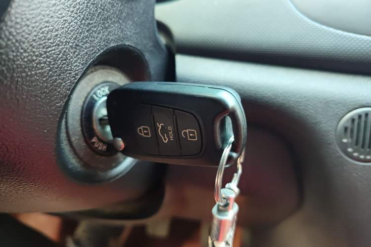 Used Kia Forte 2014 1.6L MT GL
