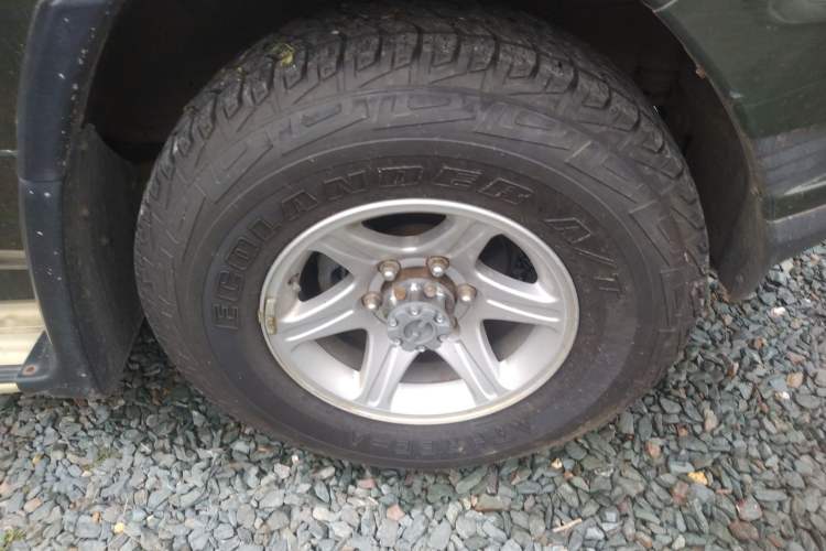 Used Leopaard Q6 2015 2.4L Manual 4x4 Excellence Edition Right Front Wheel Hub