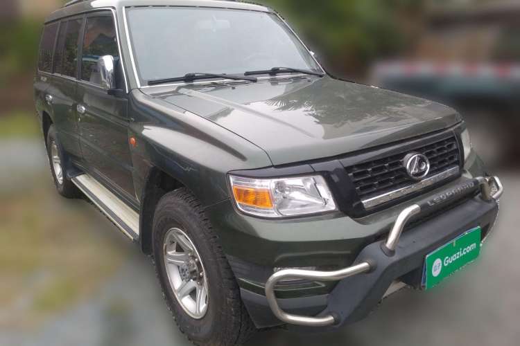 Used Leopaard Q6 2015 2.4L Manual 4x4 Excellence Edition Front Right 45 Deg