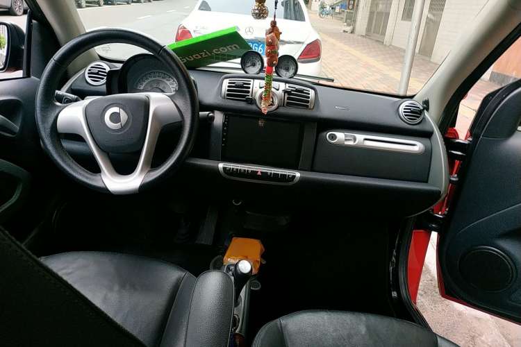 Used smart fortwo 2011 1.0T Convertible Passion Edition
