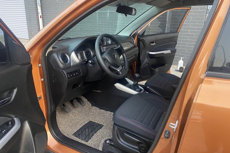 Used Suzuki Vitara 2016 1.6L Manual Two-Wheel Drive Entry-Level Trim