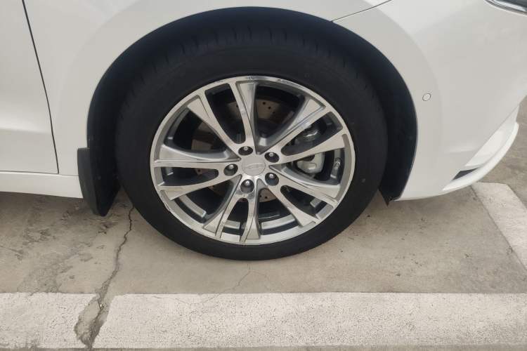 Used Geely Auto Emgrand GT 2020 1.5T MHEV Yaozun Edition