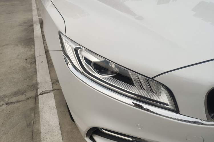 Used Geely Auto Emgrand GT 2020 1.5T MHEV Yaozun Edition