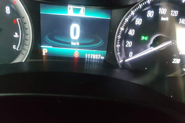 Used Buick GL6 2018 18T 6-Seater Luxury Model