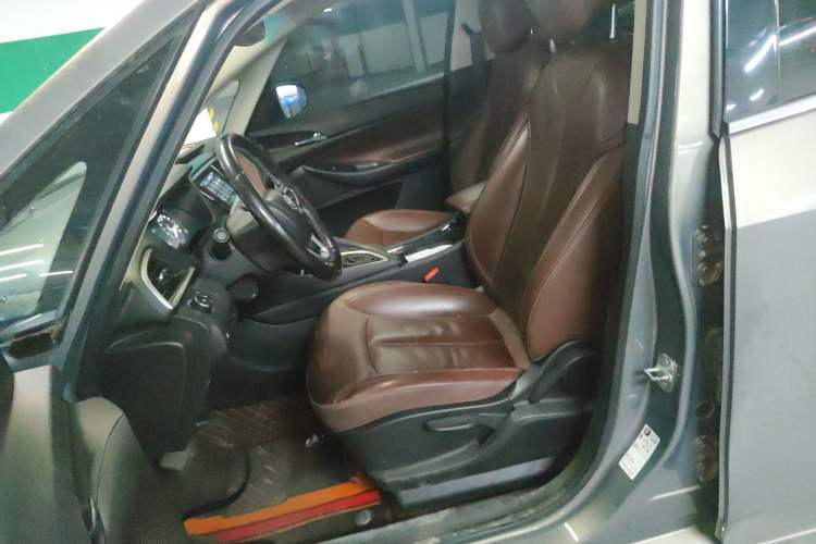 Used Buick GL6 2018 18T 6-Seater Luxury Model