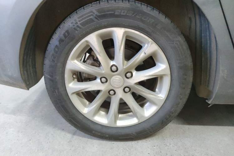 Used Buick GL6 2018 18T 6-Seater Luxury Model