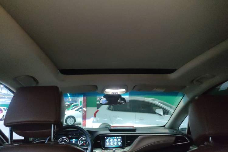 Used Buick GL6 2018 18T 6-Seater Luxury Model