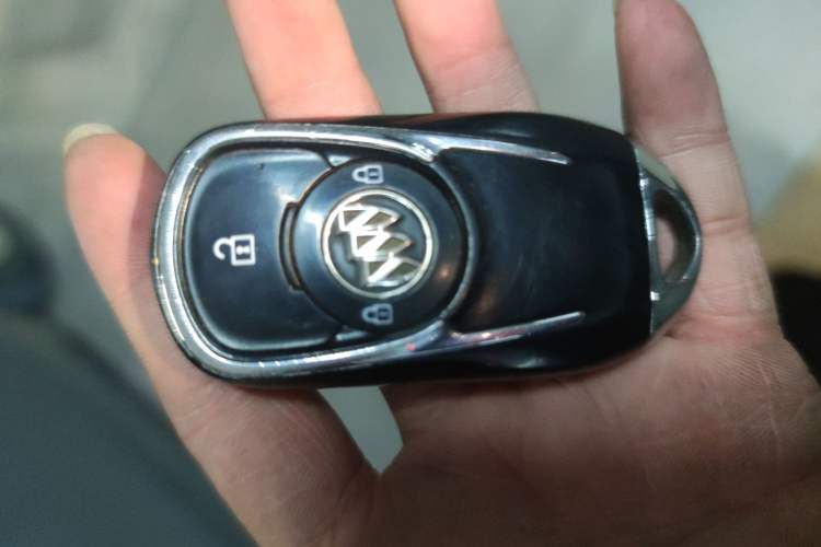 Used Buick GL6 2018 18T 6-Seater Luxury Model