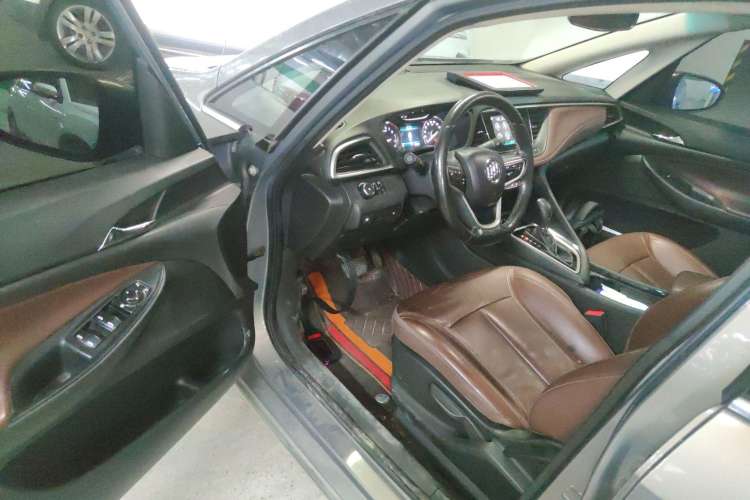 Used Buick GL6 2018 18T 6-Seater Luxury Model