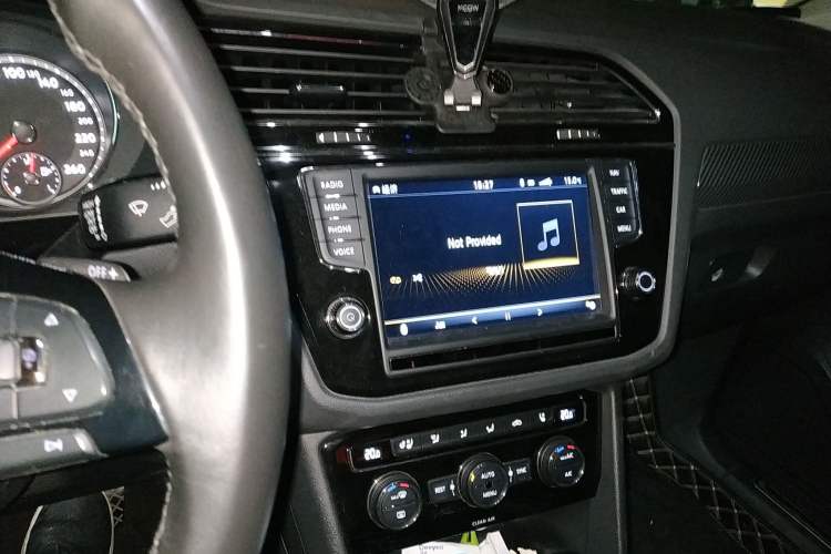 Used Volkswagen Tiguan L 2017 380TSI Automatic All-Wheel Drive Supreme Flagship Edition
