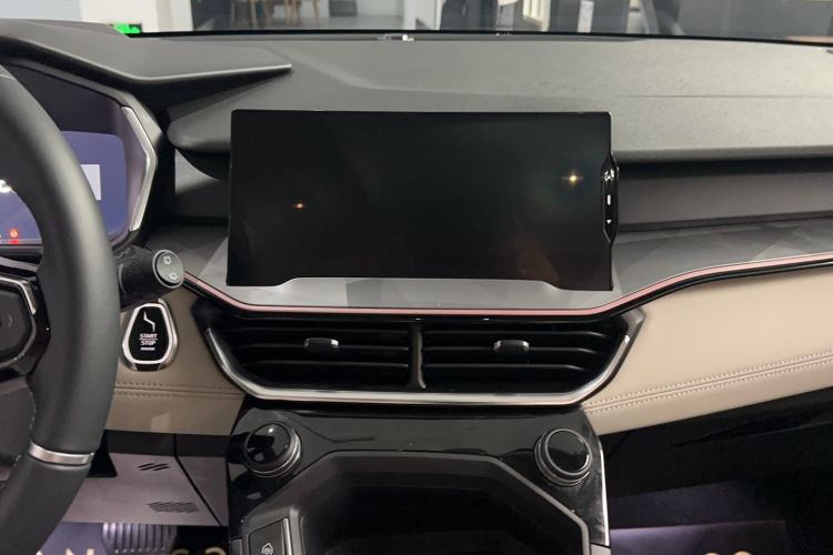 Used Lynk & Co 06 EM-P 2022 PHEV Shero Pink Special Edition