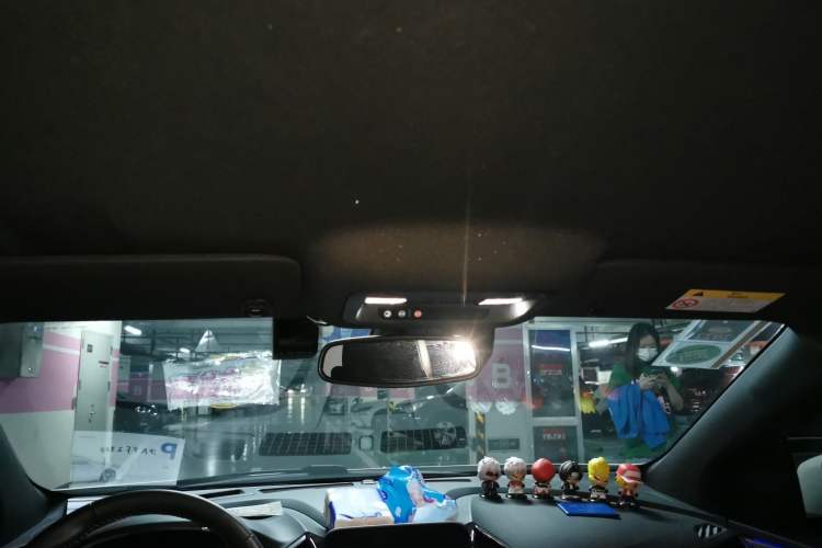 Used Buick VELITE 5 2017 Stylish Extended-Range Model