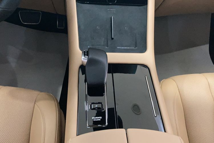 Used Hima AITO M7 2022 1.5T Rear-Drive Comfort Edition
