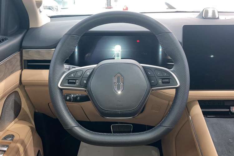 Used Hima AITO M7 2022 1.5T Rear-Drive Comfort Edition
