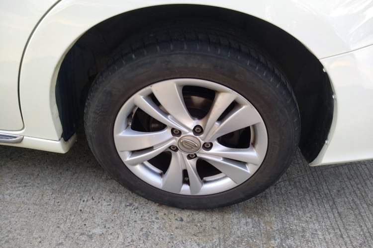 Used GAC Trumpchi GA3S Vision 2014 1.6L Automatic Luxury ESP Version
