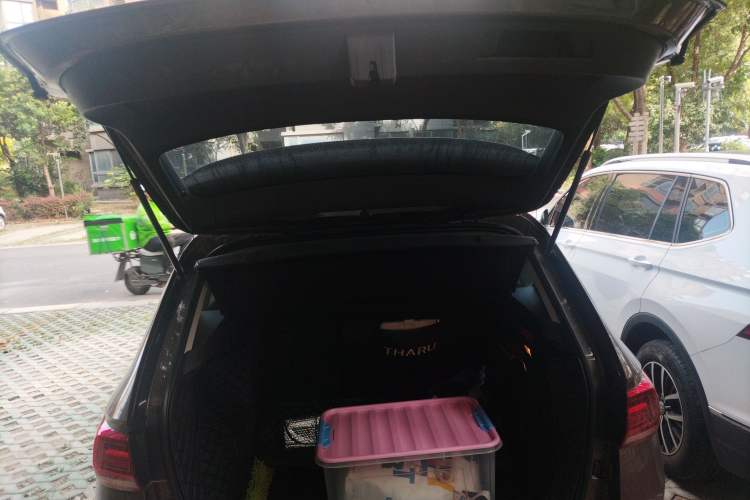 Used Volkswagen Tharu 2019 280TSI Two-Wheel Drive Luxury Version China VI Standard