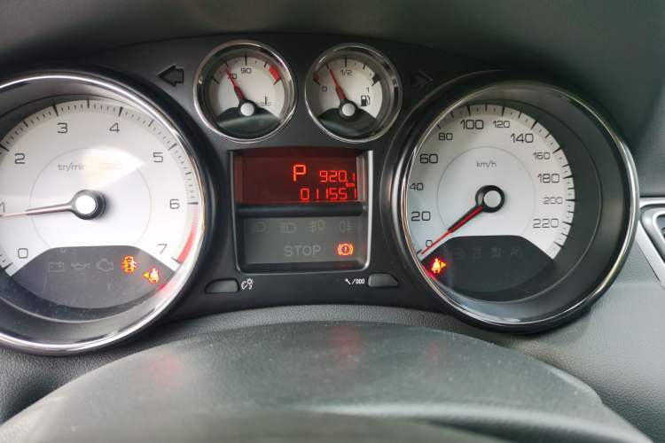 Used Peugeot 308 2014 Enjoy Edition Classic 1.6L Automatic Premium Model
