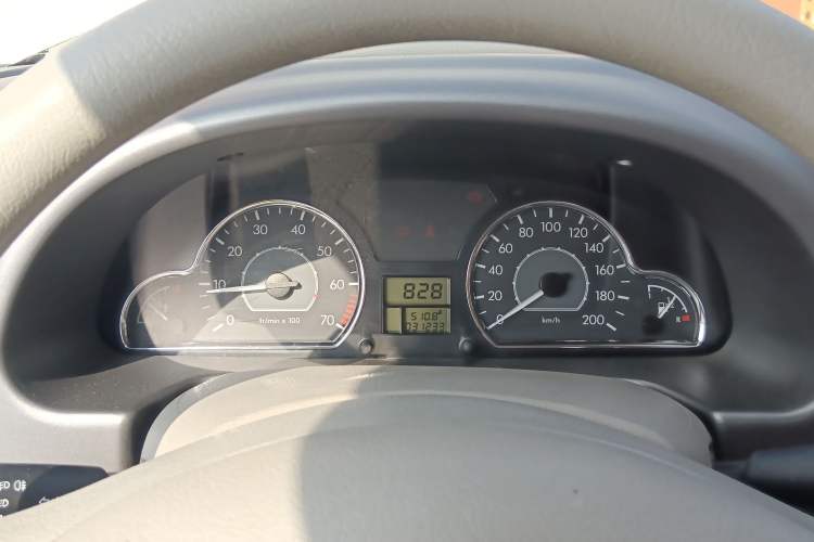 Used Citroen Elysee 2013 Sedan Classic 1.6L Manual Tech Edition