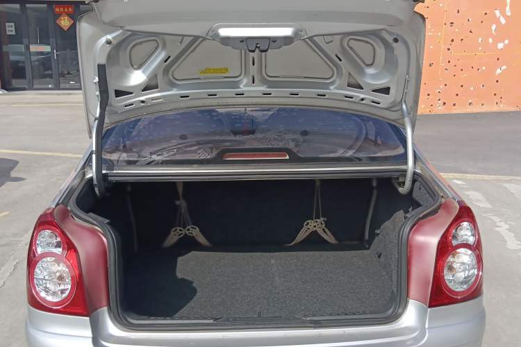 Used Citroen Elysee 2013 Sedan Classic 1.6L Manual Tech Edition