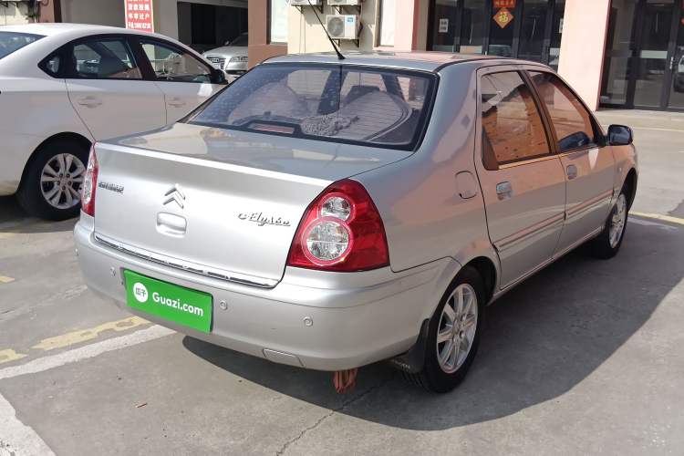 Used Citroen Elysee 2013 Sedan Classic 1.6L Manual Tech Edition