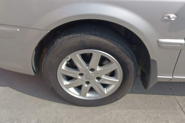 Used Citroen Elysee 2013 Sedan Classic 1.6L Manual Tech Edition